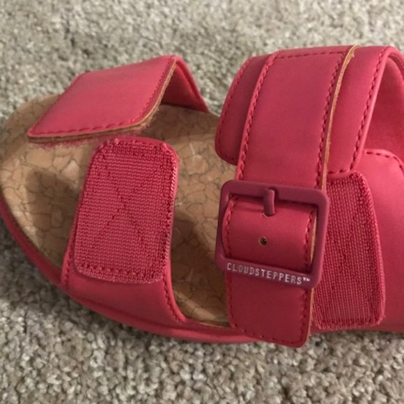 NEW CLOUDSTEPPERS PINK ADJUSTABLE STRAPS SANDALS - Picture 3 of 4